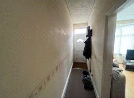 Property photo 3 of 12 Picture No. 02