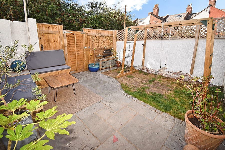 Property photo 3 of 14