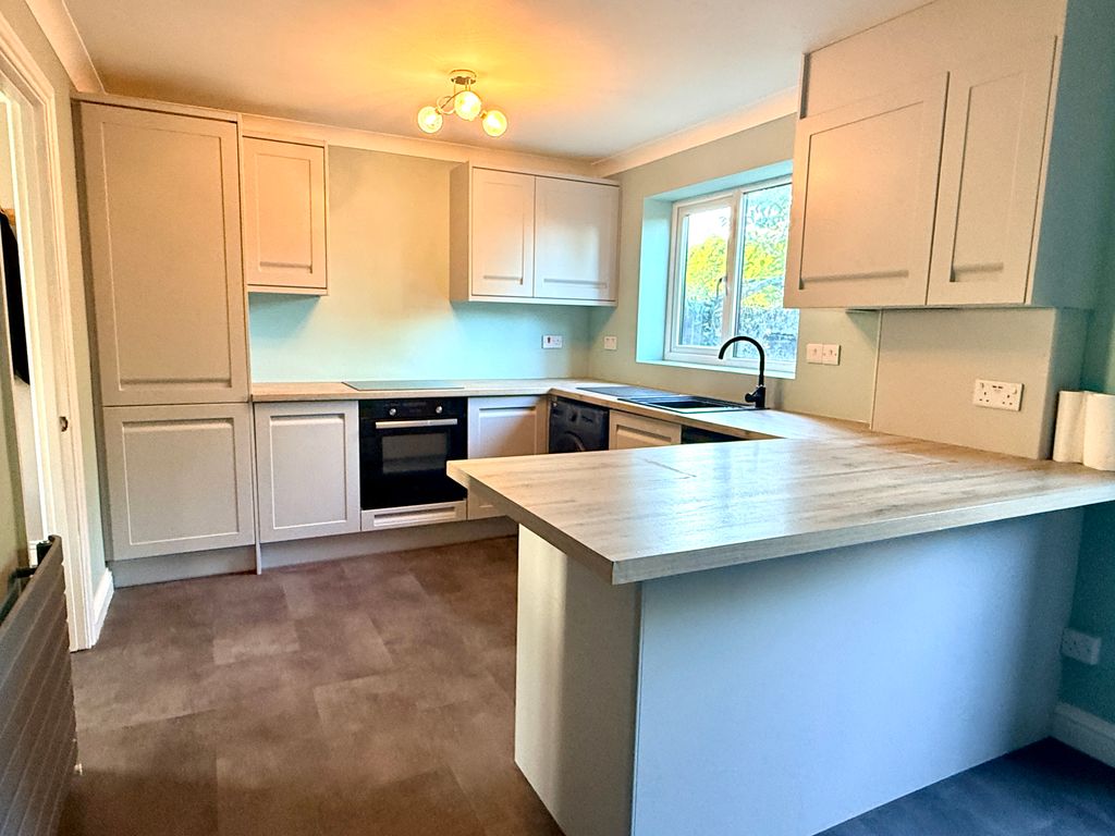 Property photo 2 of 18 Kitchen/ Diner