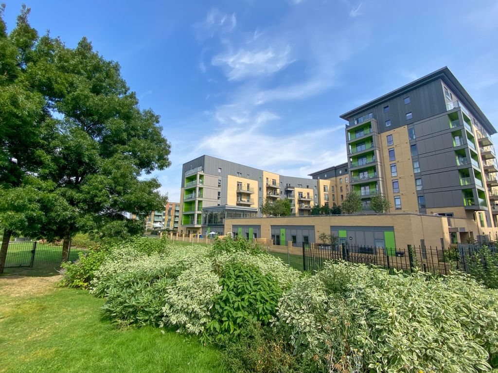 Property photo 2 of 10