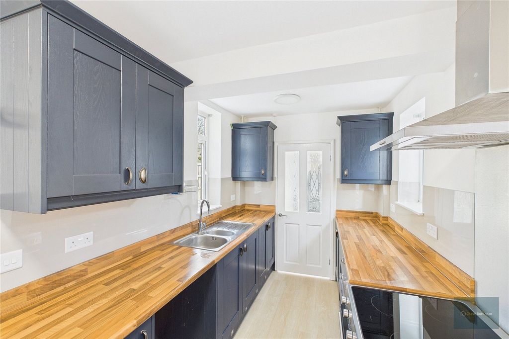 Property photo 3 of 15 Picture No. 07