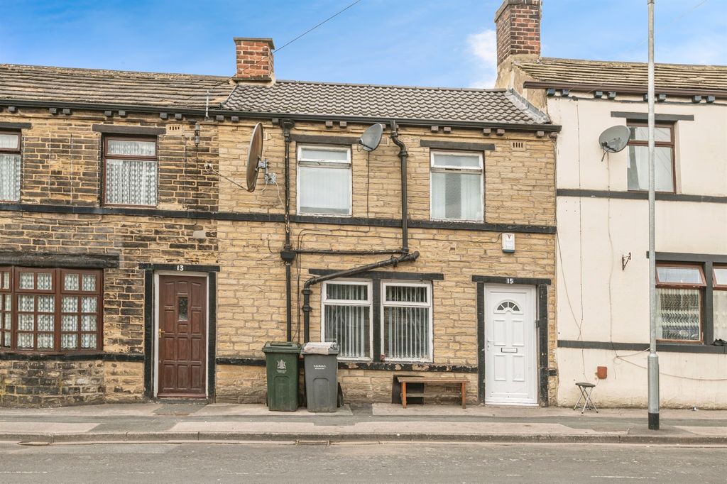 Property photo 1 of 12