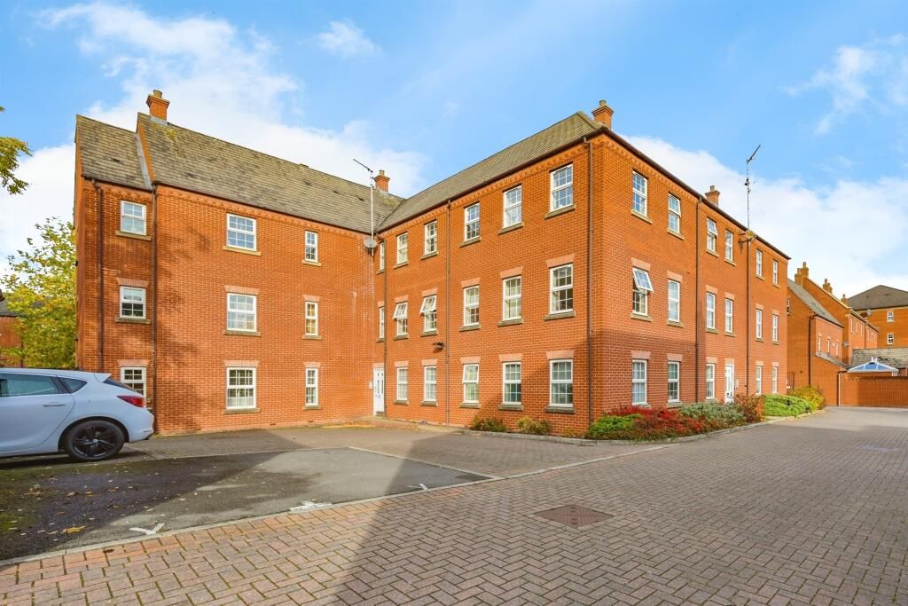 Additional image 13 of 3 bed flat to rentDeykin Road, Lichfield WS13