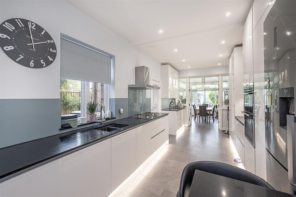 Property photo 2 of 12 Dsc_2538.Jpg