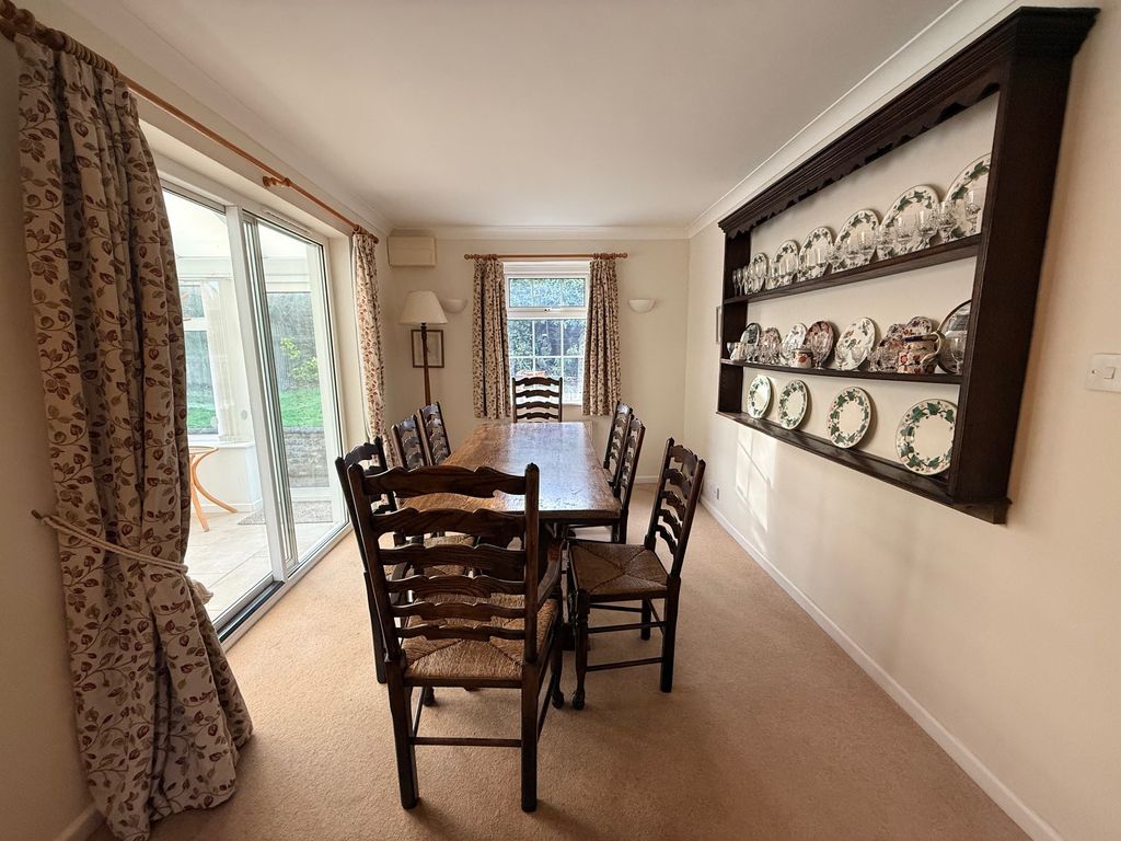 Property photo 3 of 16 Dining Room