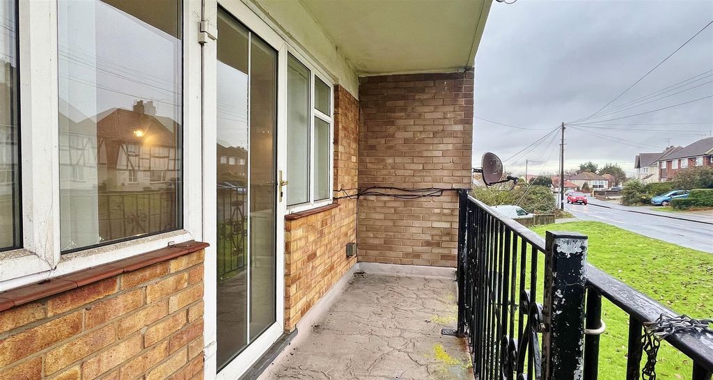 Property photo 2 of 12 Balcony