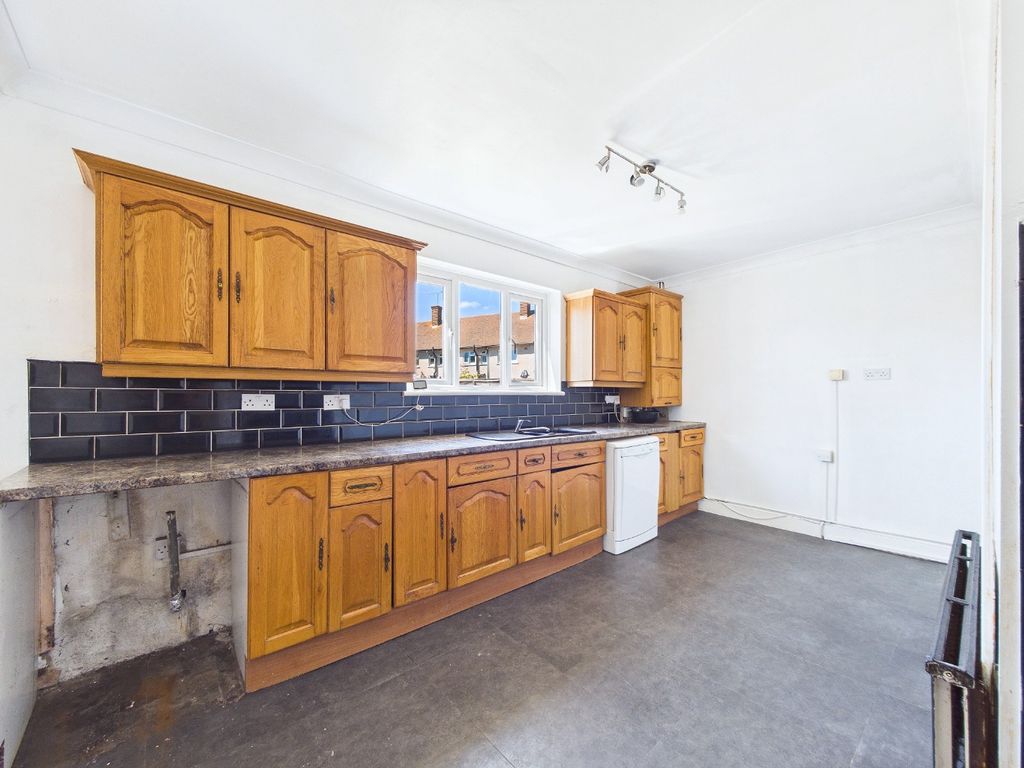 Property photo 3 of 21 5247913