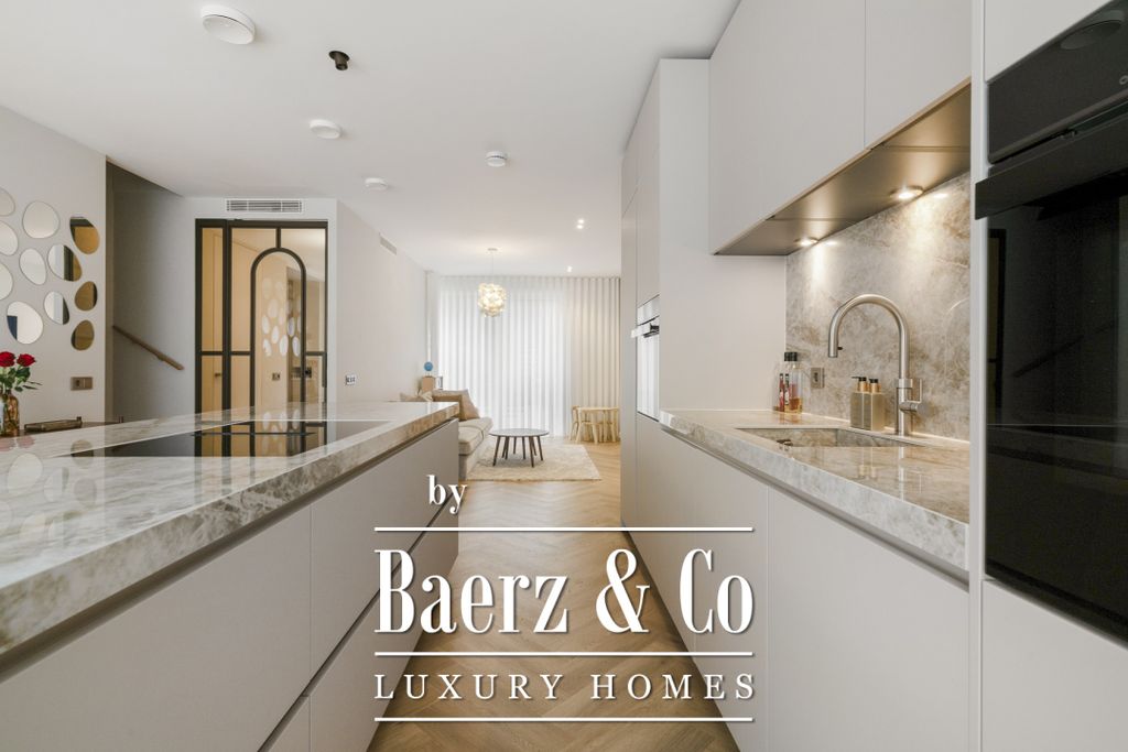 Property photo 1 of 66