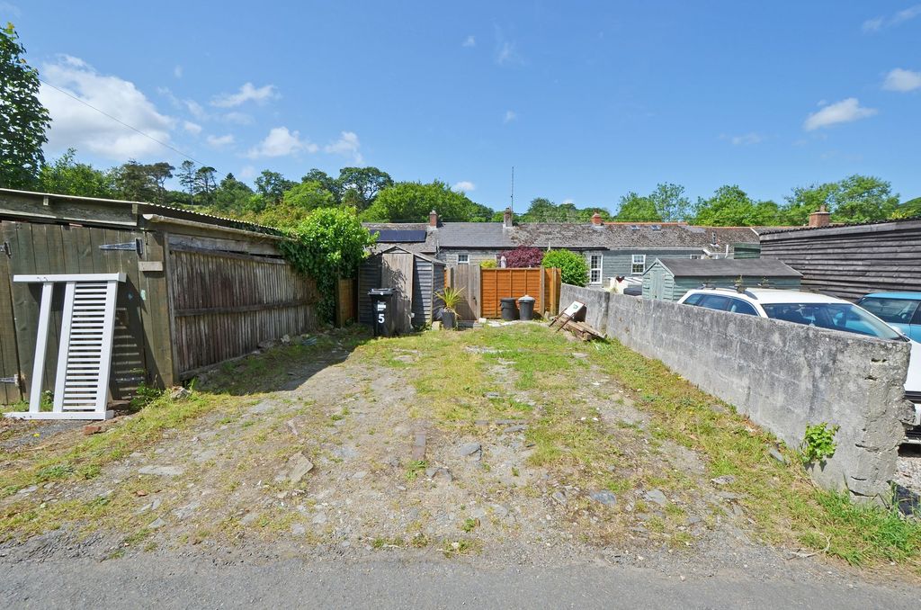 Property photo 3 of 22