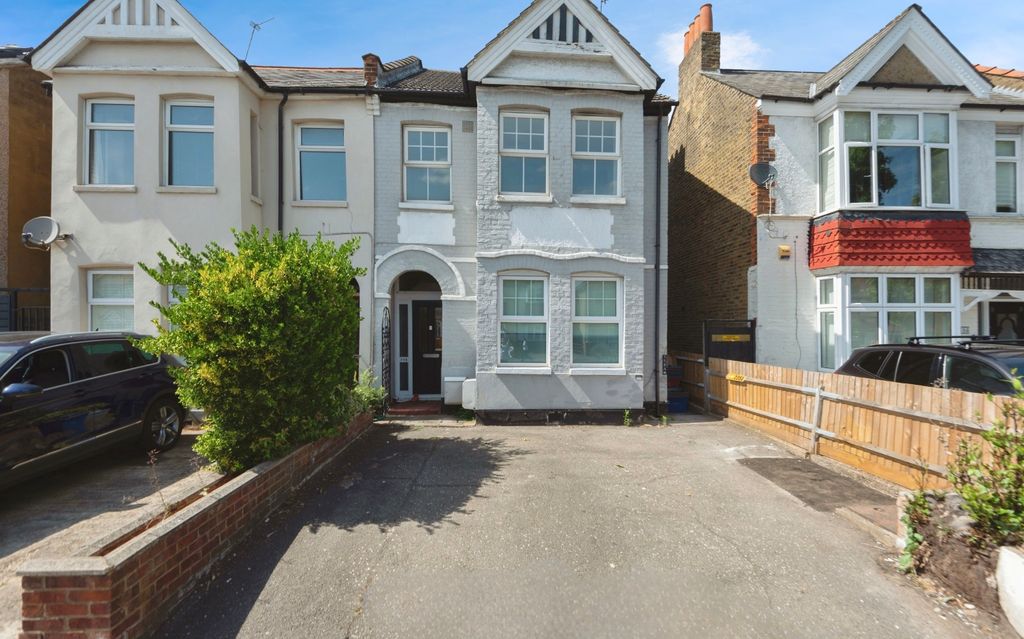 Property photo 1 of 20 0A0567c1-3c5d-42F9-9554-8F43225Cbbec