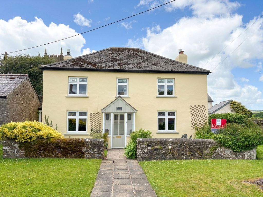 Property photo 1 of 21