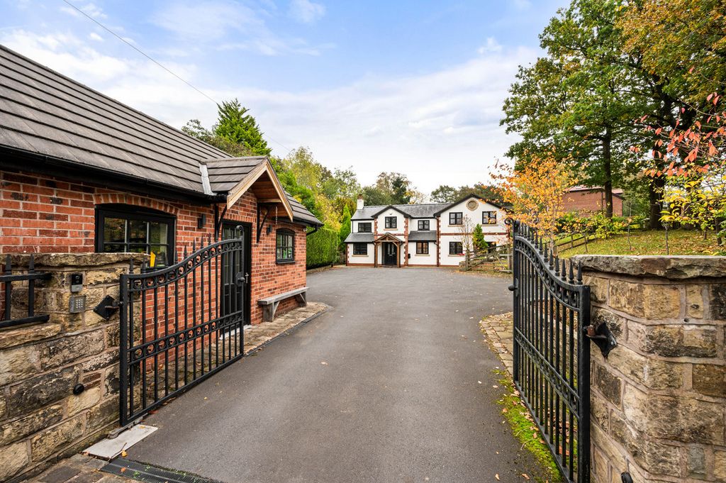 Property photo 1 of 36