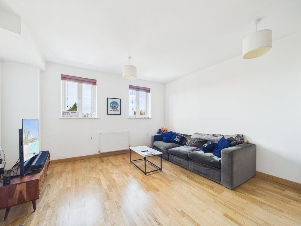 Additional image 4 of 2 bed flat for saleLyon Court, Walsworth Road, Hitchin SG4