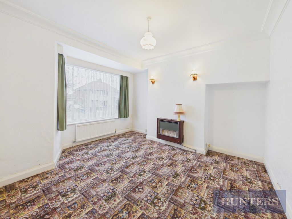 Property photo 2 of 15 Cam05316G0-Pr0333-Still001.Jpg