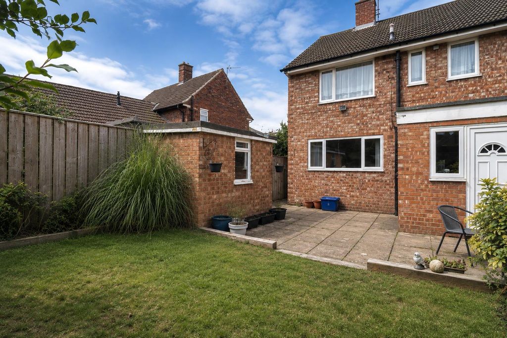 Property photo 2 of 13