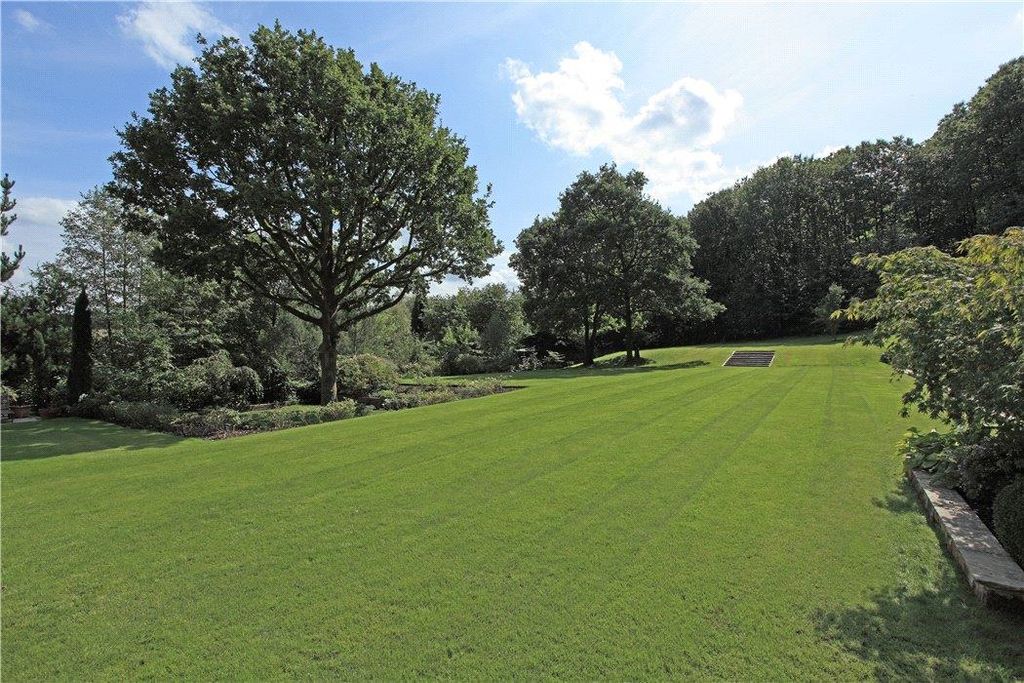 Property photo 3 of 23 Tnw110247_35.Jpg