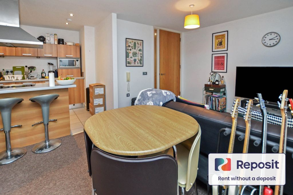Property photo 3 of 17 Picture No. 26