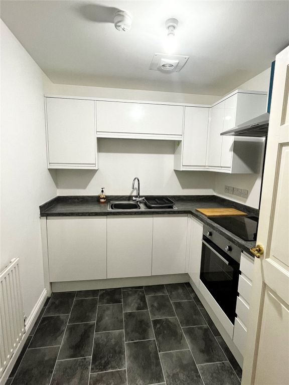 Property photo 3 of 9 Picture No. 02