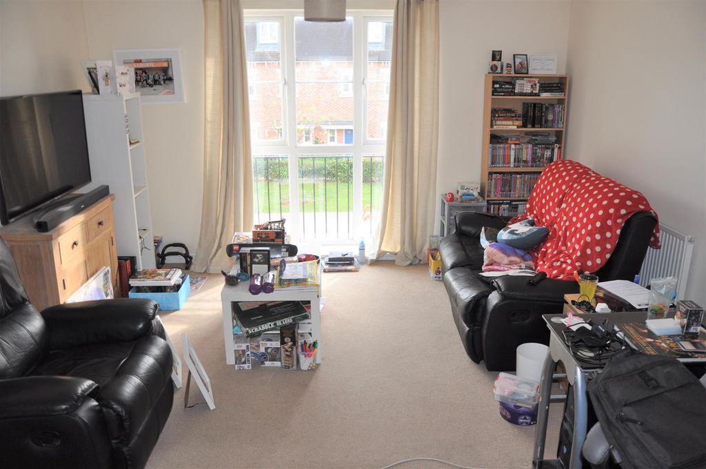Property photo 3 of 7