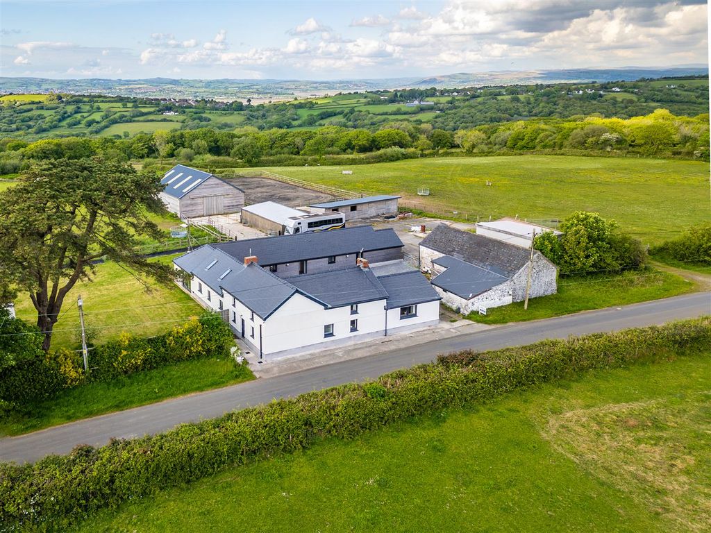 Property photo 1 of 71 Dji_0992-3.Jpg