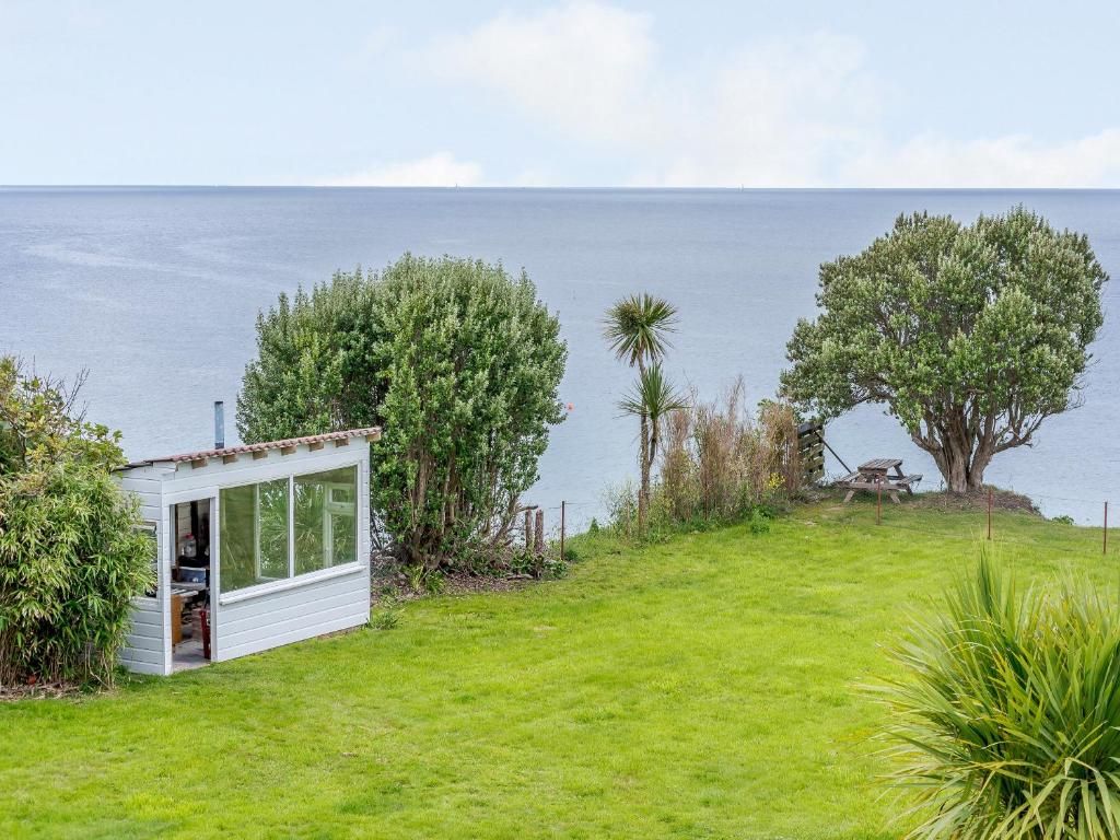 Property photo 3 of 19