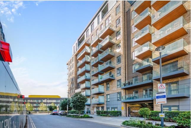 Property photo 1 of 2