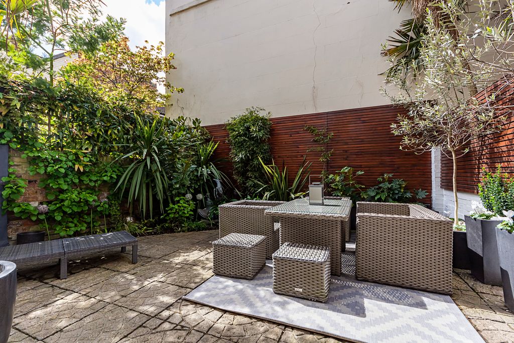 Property photo 2 of 26 Front