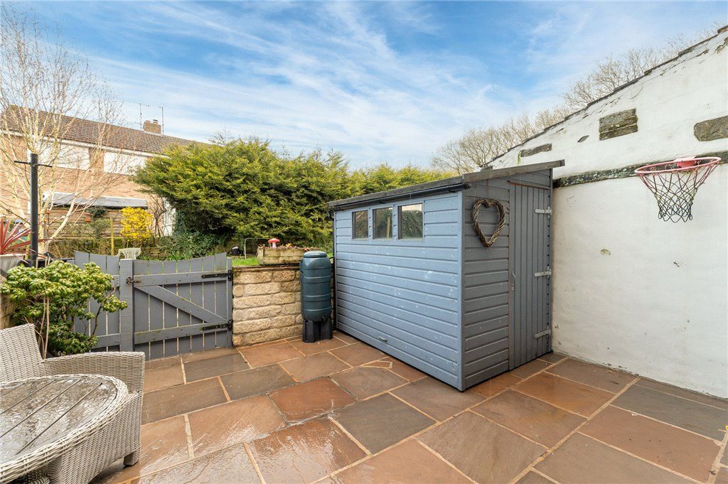 Property photo 2 of 19 Patio Garden