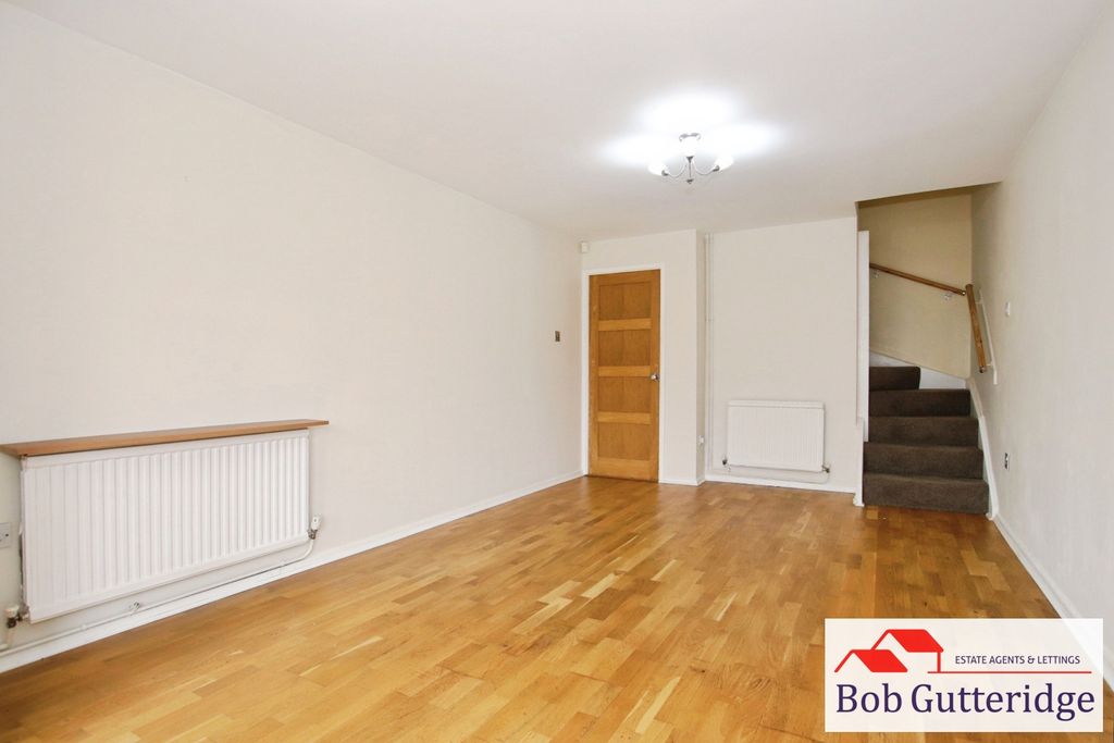 Property photo 2 of 22 Bay Fronted Lounge