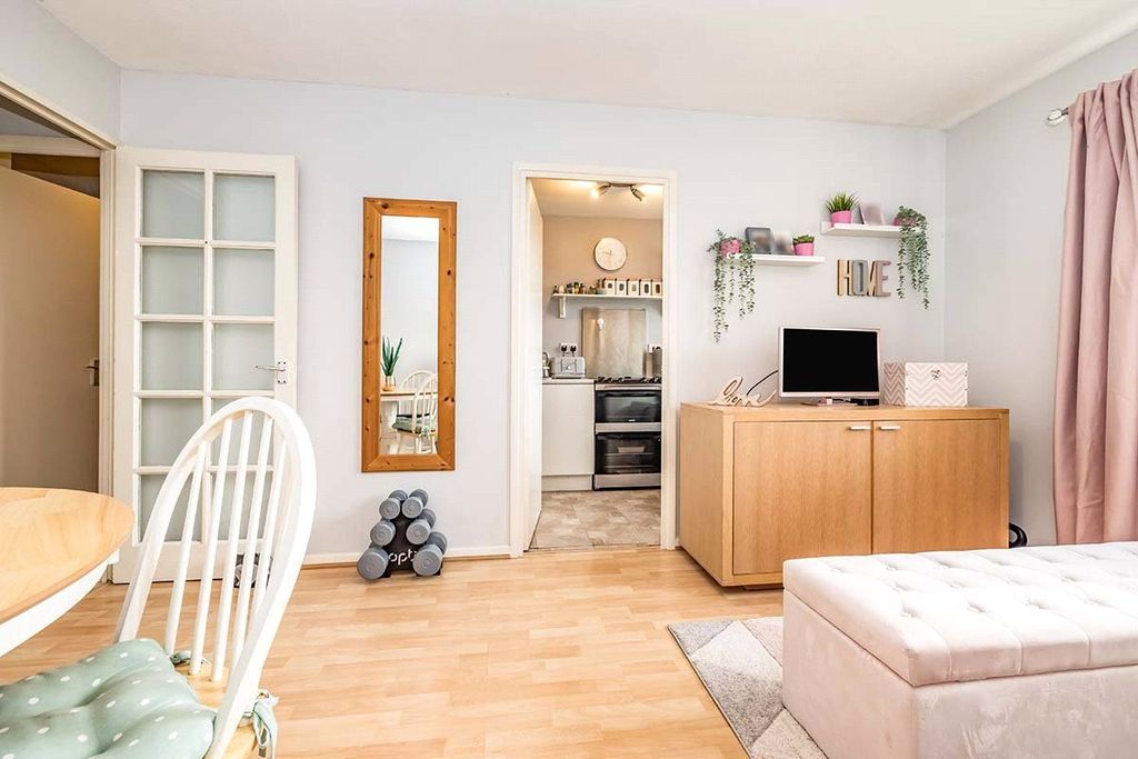 Property photo 3 of 10 Picture No. 03