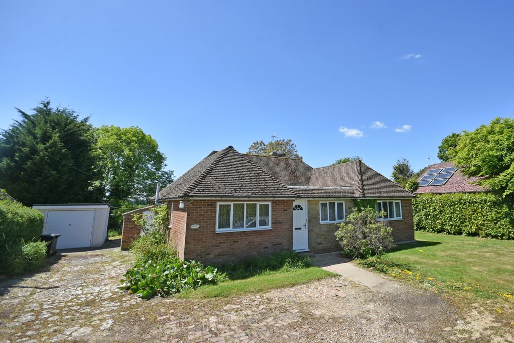 Property photo 2 of 19 Rosemere2