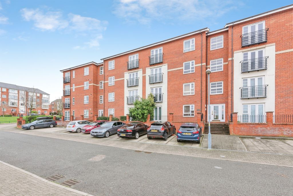 Property photo 2 of 16