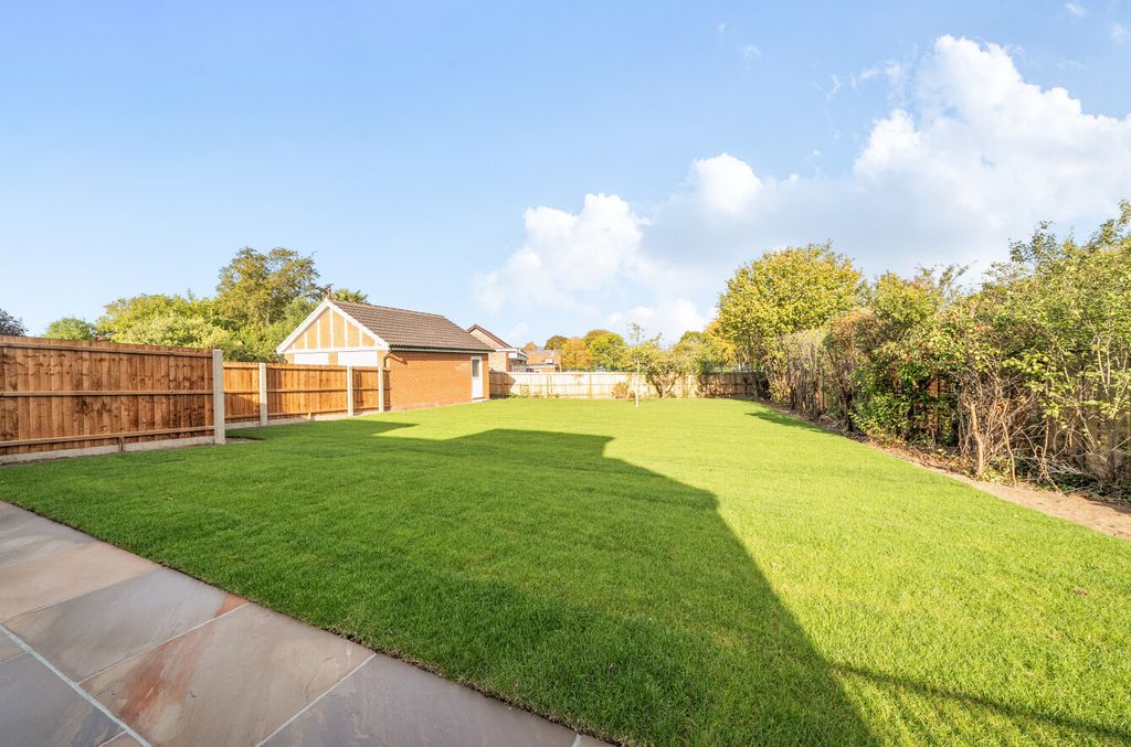 Property photo 3 of 21 -6Ad204Acd79F8-l-1536422 (37)