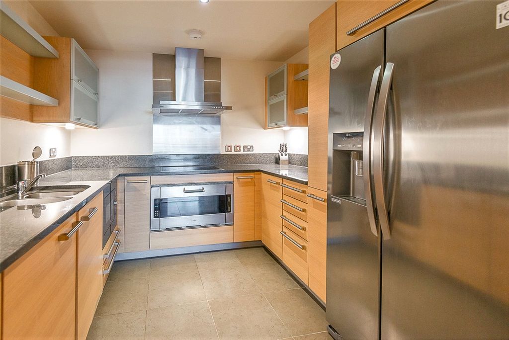 Property photo 1 of 14 Picture No. 13