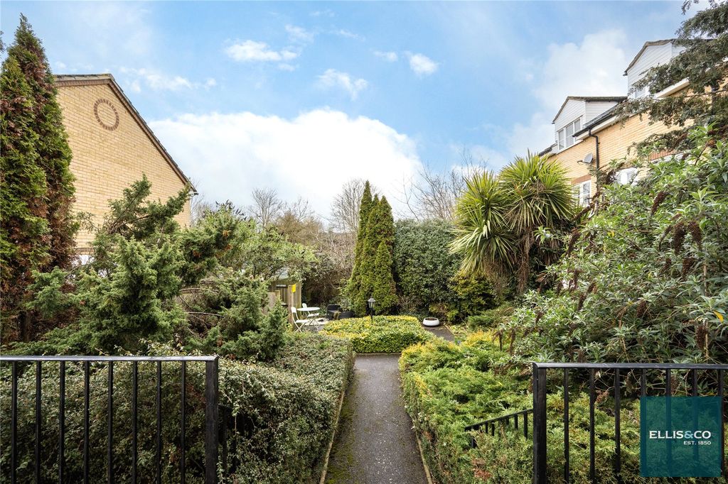 Property photo 3 of 13 Picture No. 22