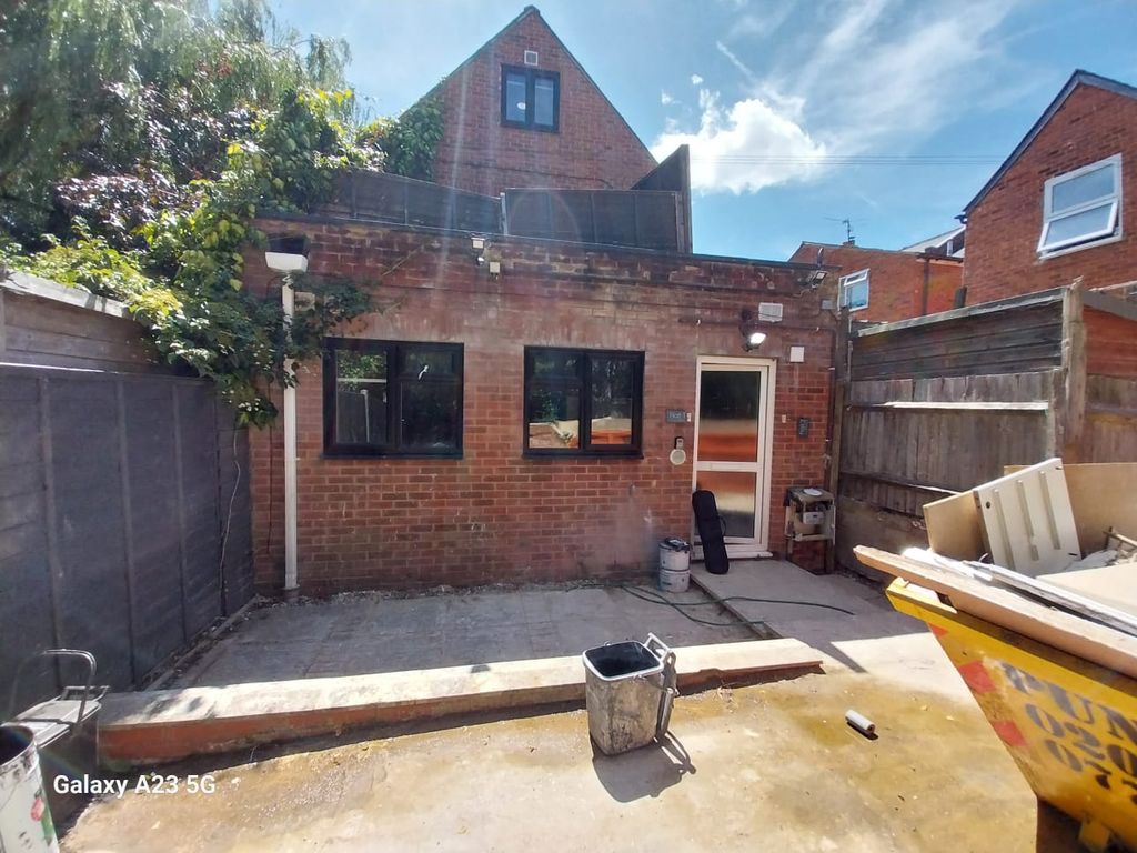 Property photo 1 of 9 Photo