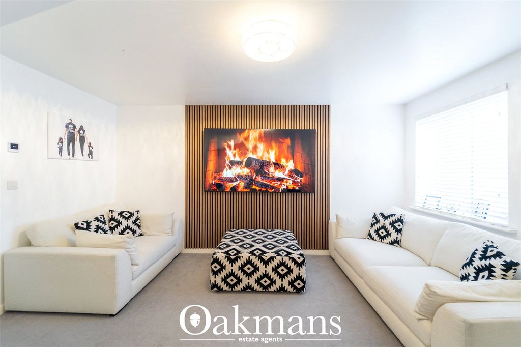 Property photo 3 of 21 Picture No. 37