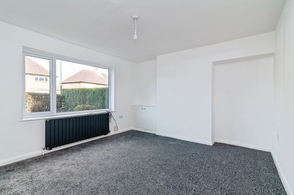 Property photo 3 of 18 Pbox-Img.Jpg
