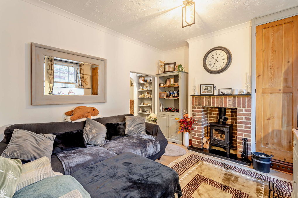 Property photo 3 of 13