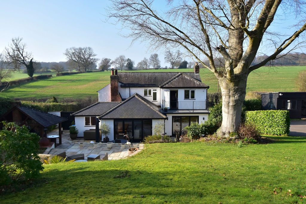 Property photo 1 of 39