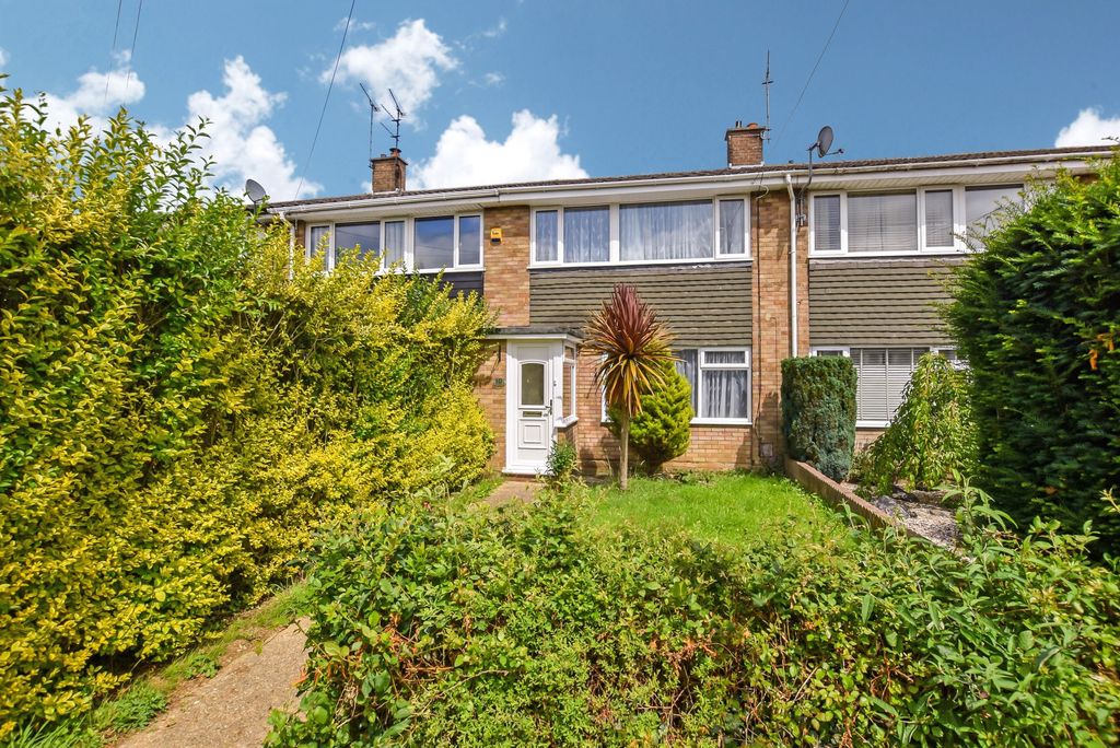 Property photo 1 of 12 Photo 10