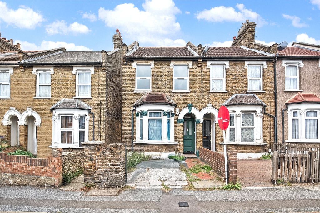 Property photo 1 of 10 Picture No. 16