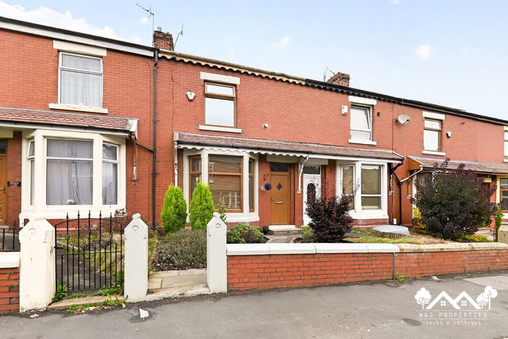 Property photo 1 of 48