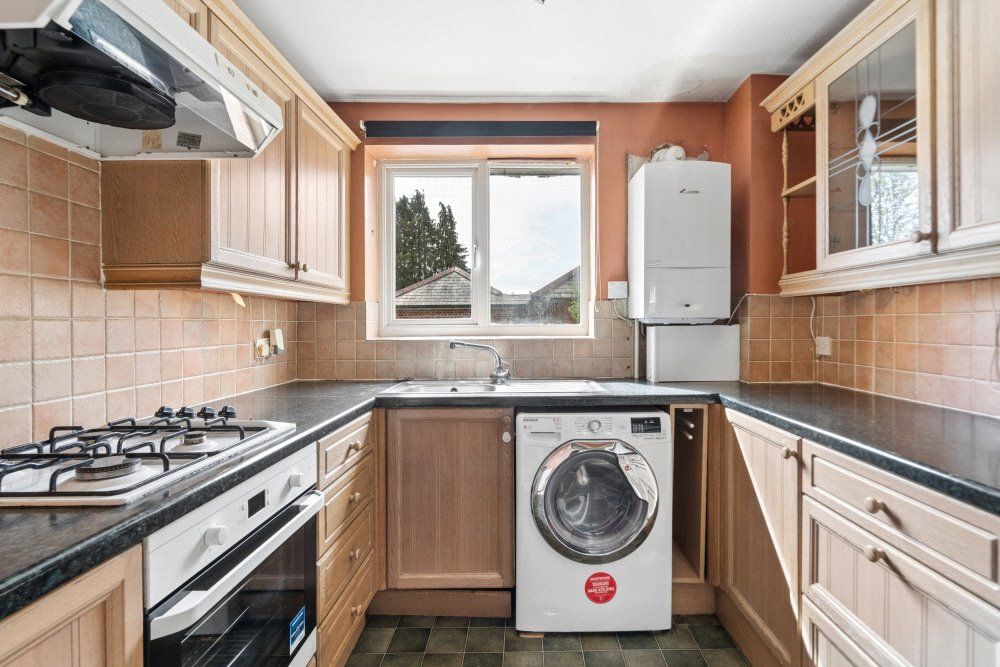 Property photo 3 of 8 Picture No. 21