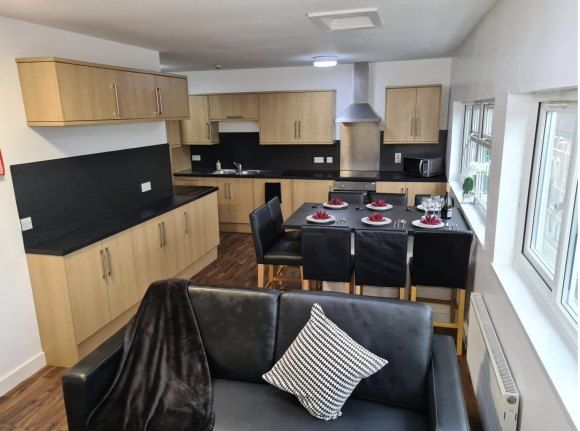 Property photo 2 of 4 8980307.Png