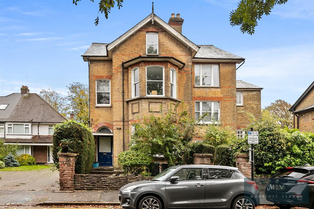 Property photo 1 of 15 Campden Road 24B MV-2.Jpg