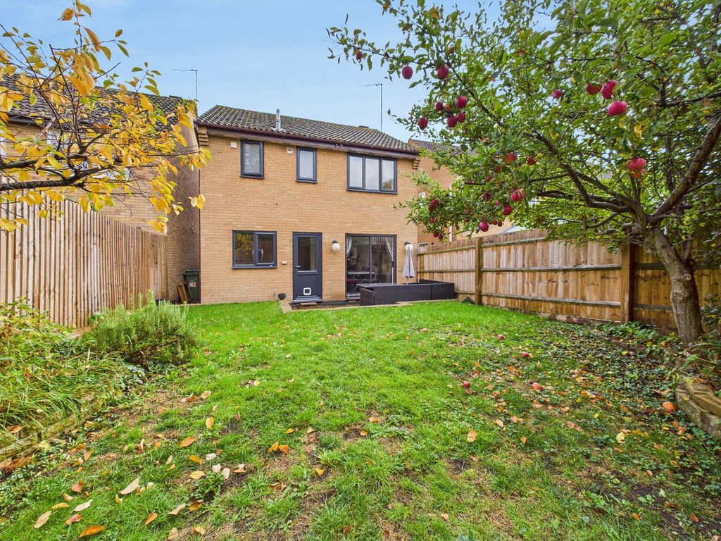 Property photo 2 of 26