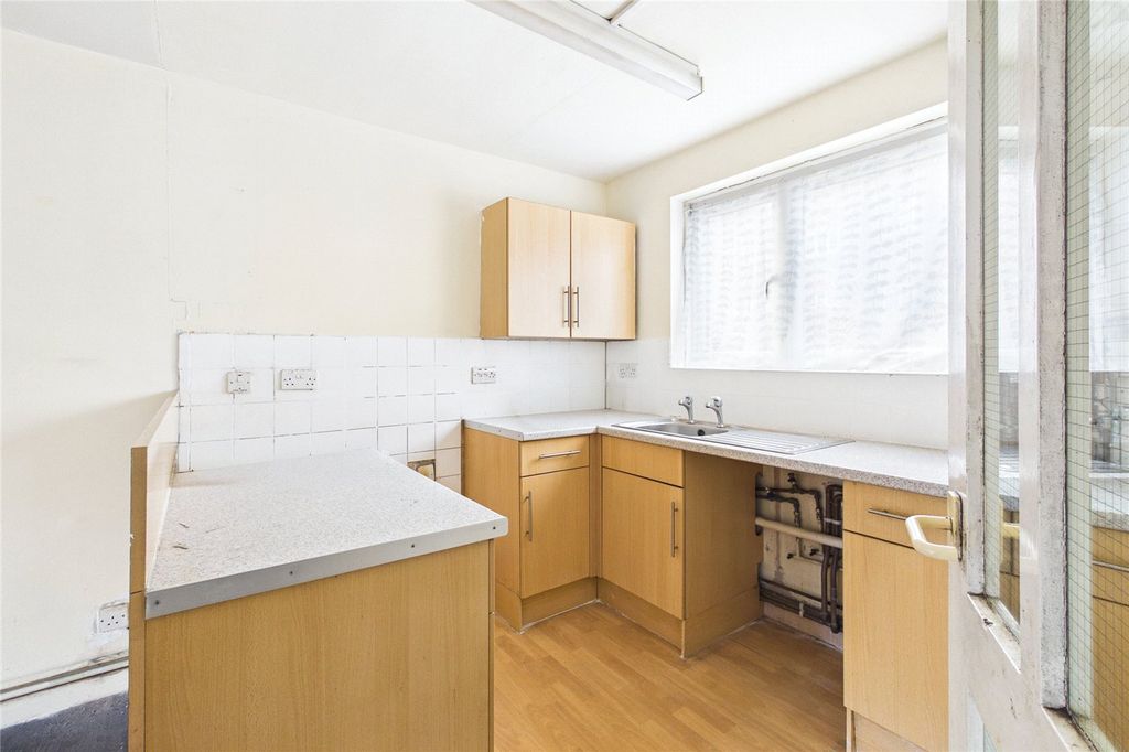 Property photo 2 of 10 Picture No. 01
