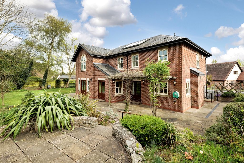 Property photo 3 of 25 Image