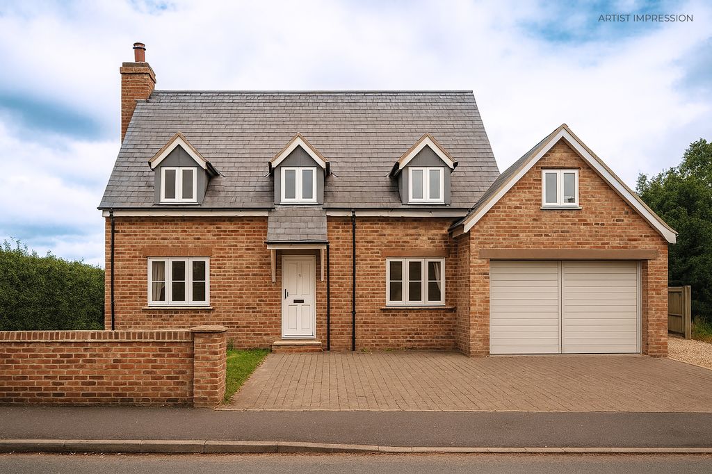 Property photo 1 of 8 Newent House Image